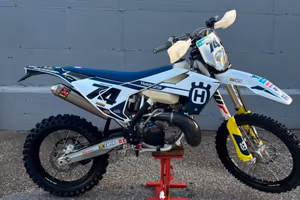 Husqvarna 63 ore totali!!