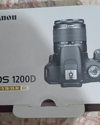 Canon EOS 1200 D