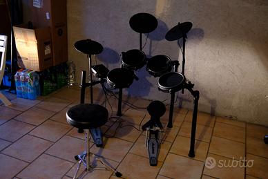 Batteria elettronica nitro mesh Alesis + Accessori