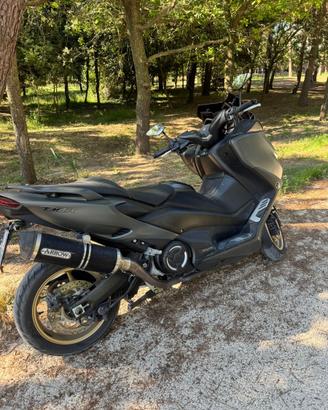 T Max 560 Tech