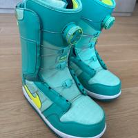 Scarponi nike sb snowboard