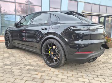 Porsche Cayenne Coupè Hybrid Platinum Edition