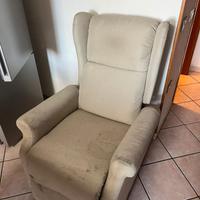 Poltrona reclinabile