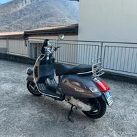 Vespa 250 faro basso