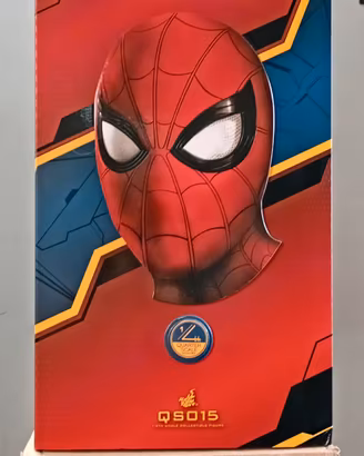 hot Toys Spiderman 