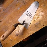 Cucchiaia per impastare e spatola