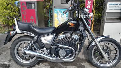 Honda VT500
