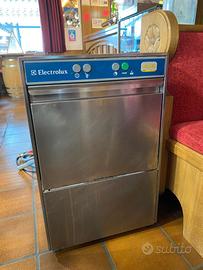 Lavabicchieri professionale per bar