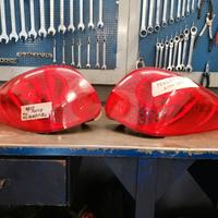 FARI POSTERIORI PUGEOT 207