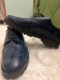 Scarpe stringate
