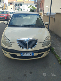 Lancia Ypsilon 1.2 benzina 16v