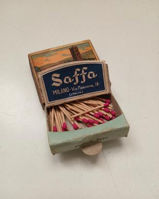 Antica scatola fiammiferi Saffa