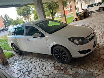 Opel astra sw 1.7 110 cv