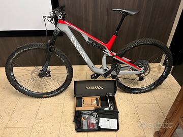 MTB CANYON NEURON CF ENDURO TRAIL