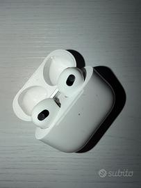 Apple AirPods