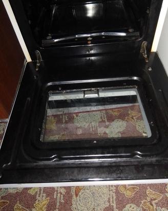 piano cottura 4 fornelli più forno tutto a gas