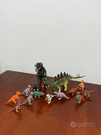 Giocattoli dinosauri