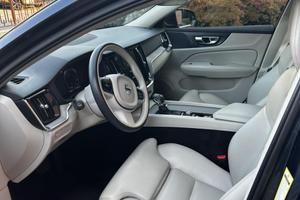 Volvo v60 inscription