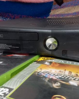 Xbox 360 - 120€ leggermente trattabili