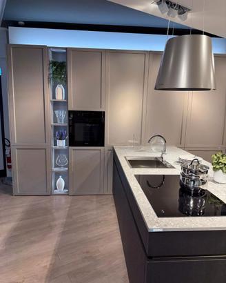 Cucina Bottega Veneta con elettrodomestici Miele