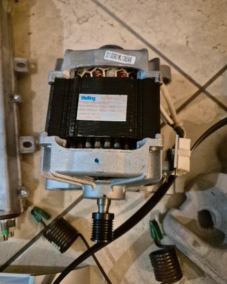 pezzi ricambio Lavatrice Indesit