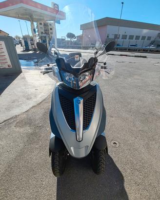 piaggio Mp3 300i