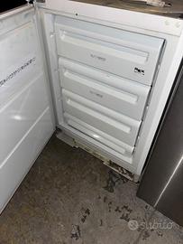Congelatore da incasso Rex CI 1300 FH - 86L