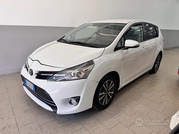 Toyota Verso 2.0 D 124 Cv Active 7 Posti - 11/2013