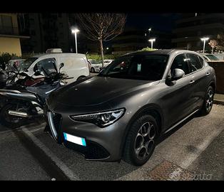 Alfa Romeo Stelvio 190cv Q4