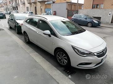Opel Astra station wagon td