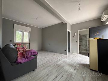 Casa indipendente di 180 m² con più di 5 locali a 