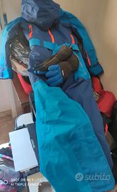 Tuta e guanti da neve 8 anni