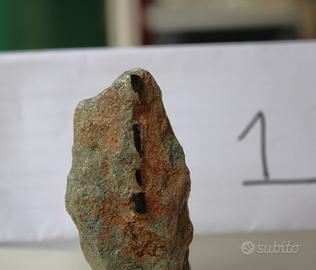 Minerali Tormalina Nera (varietà Schorl) - Lanzo
