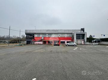 CAPANNONE A CHIVASSO