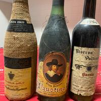 Collezione antiche bottiglie