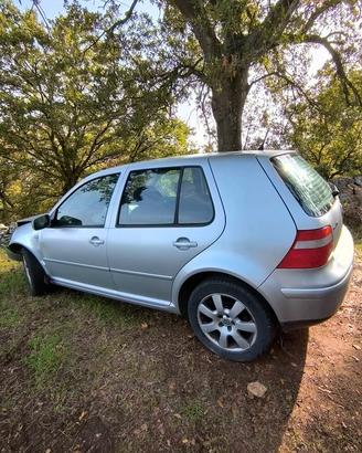 2003 Volkswagen Golf