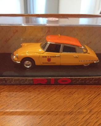 Citroën Ds 19. Amsterdam Taxi. 1963. Rio Models.