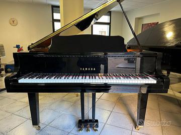 Pianoforte Yamaha GB1