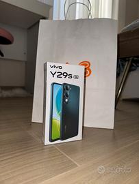 Vivo Y29s 5G - Dual Sim - 6GB di RAM e 128GB
