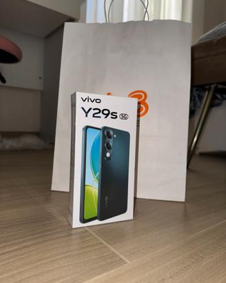 Vivo Y29s 5G - Dual Sim - 6GB di RAM e 128GB