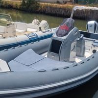 NOLEGGIO Gommone 8 metri