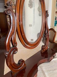 Antiquariato specchiera