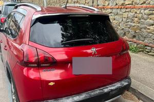 Peugeot 2008 1.6 BlueHDi 100 Allure (2017) - 116.0