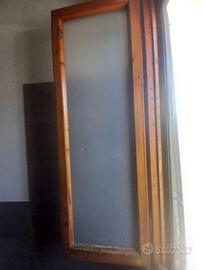 finestra da bagno (con vetro satinato) in legno