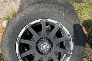 Ruote e cerchi 235/65/r17 invernali jeep toyo tire