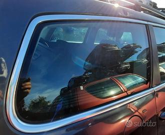 VOLKSWAGEN PASSAT TDI STATION WAGON 2012 - VETRO F