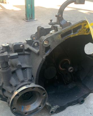CAMBIO AUDI A2 1.4 DIESEL ANNO:2003
