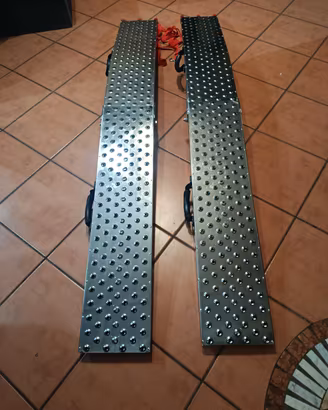 pedane in ferro zincato da carico