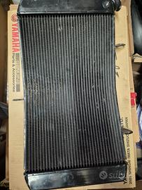 Radiatore FZ1 Yamaha