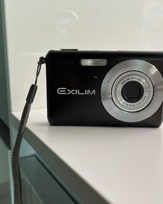 Macchina fotografica Casio exilim